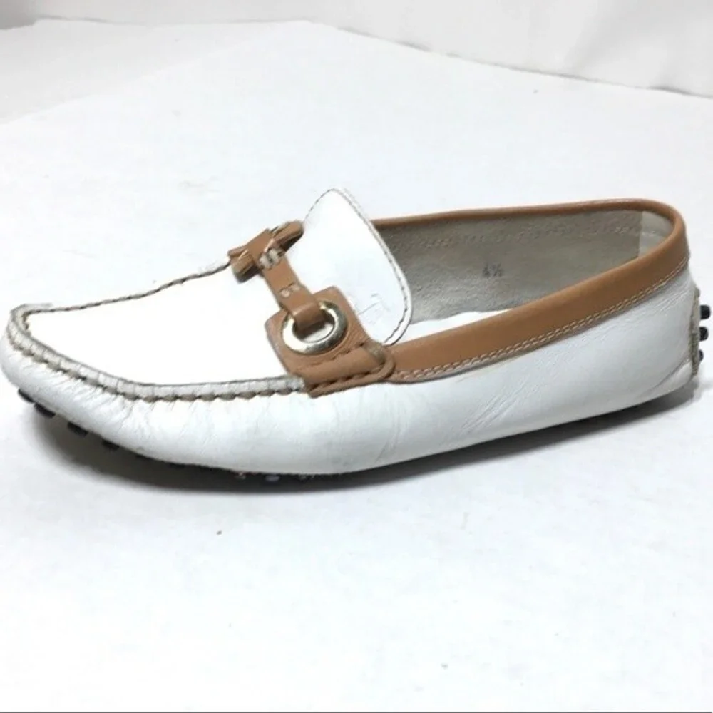 Tod’s White and Tan Leather Moccasins 4.5